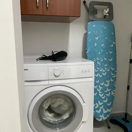 House Gjiri I Lalzit