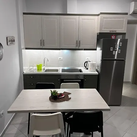 House Gjiri I Lalzit