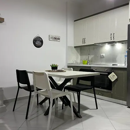House Gjiri I Lalzit Apartment *