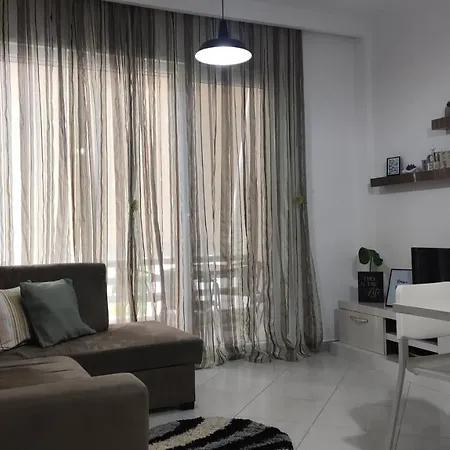 House Gjiri I Lalzit Apartament