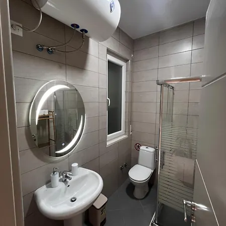 House Gjiri I Lalzit Apartment