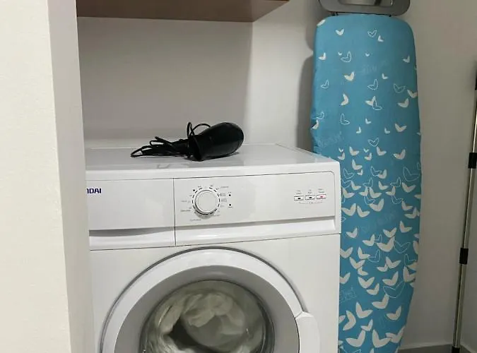House Gjiri I Lalzit